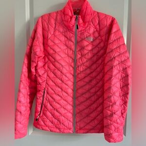 North face Thermoball women’s size M jacket